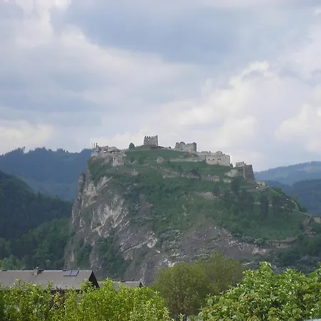 Pezi Διαμέρισμα *