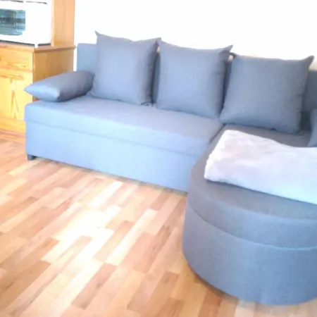 Apartment Pezi *